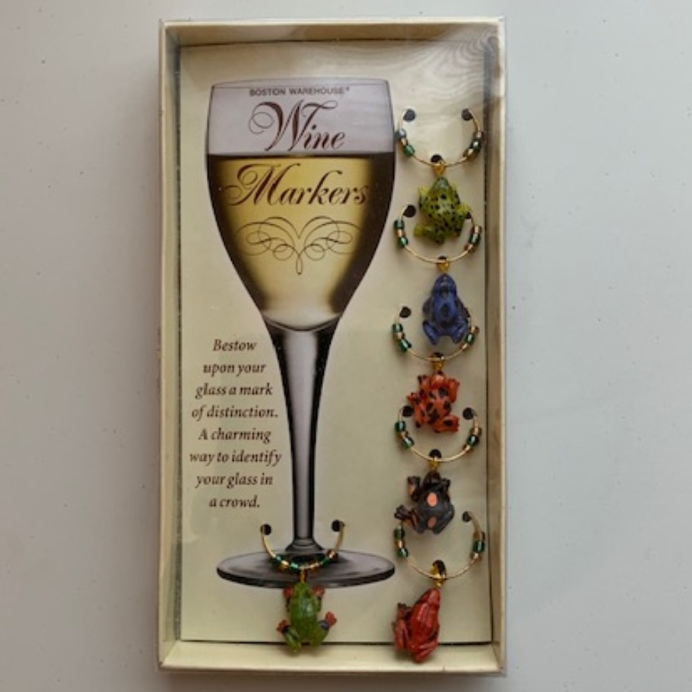 Boston Warehouse frog wine markers - NEW